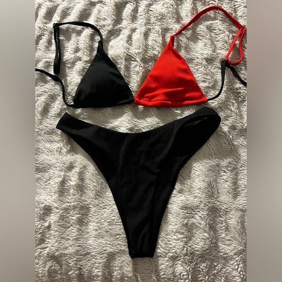 SHEIN Two Tone Micro Triangle Bikini Set - Picture 1 of 5